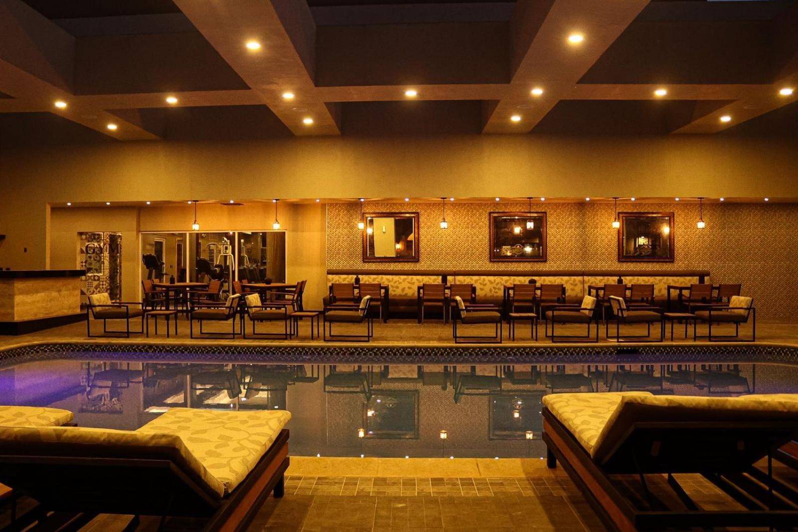 Hotel Hacienda Aguacaliente Tijuana Exterior photo